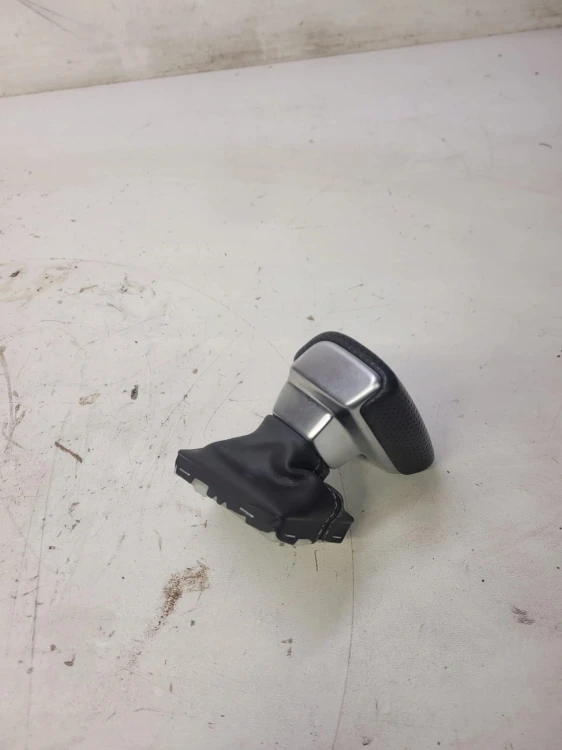 GAŁKA ZMIANY BIEGÓW AUDI A4 B9 A5 8W 8W1713140D JAJ