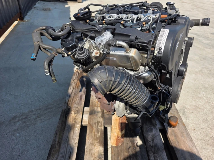 SILNIK KOMPLETNY AUDI A5 8T A4 B8 Q5 SEAT 2.0 TDI CJC CJCB ORYGINAŁ *2 !!!
