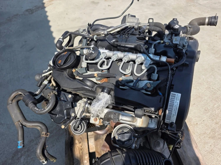 SILNIK KOMPLETNY AUDI A5 8T A4 B8 Q5 SEAT 2.0 TDI CJC CJCB ORYGINAŁ *2 !!!