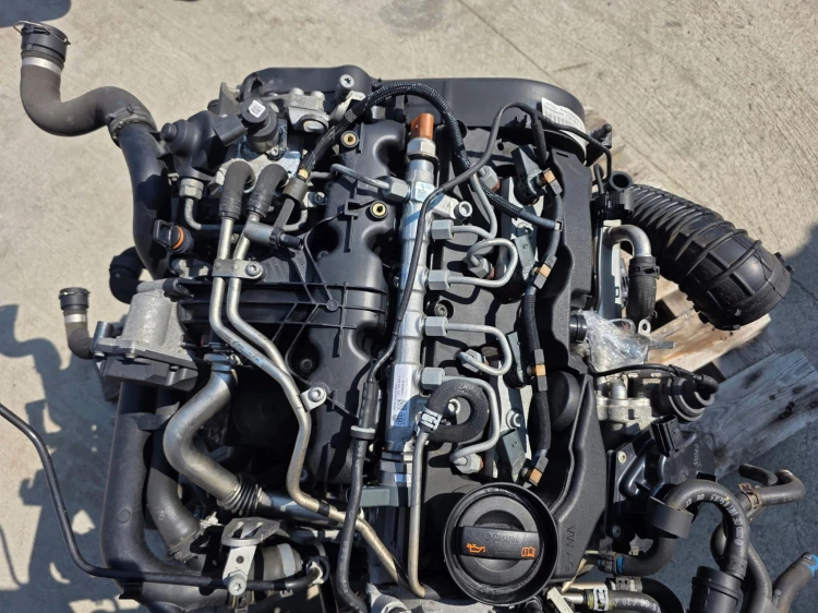 SILNIK KOMPLETNY AUDI A5 8T A4 B8 Q5 SEAT 2.0 TDI CJC CJCB ORYGINAŁ *2 !!!