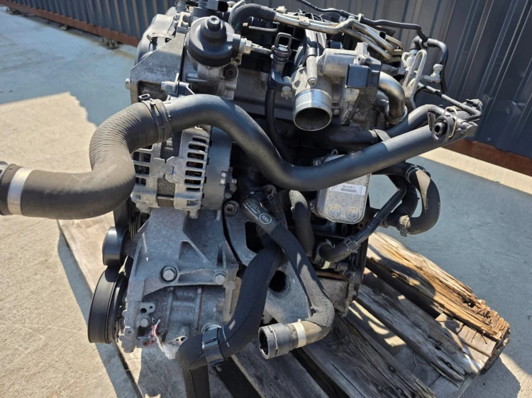 SILNIK KOMPLETNY AUDI A5 8T A4 B8 Q5 SEAT 2.0 TDI CJC CJCB ORYGINAŁ *2 !!!