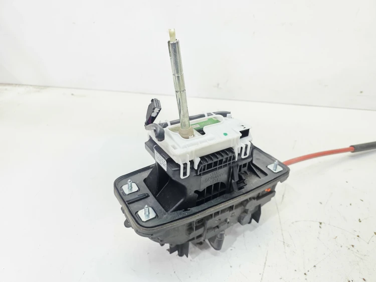 WYBIERAK LEWAREK ZMIANY BIEGÓW AUTOMAT AUDI A6 C6 4F1713041R