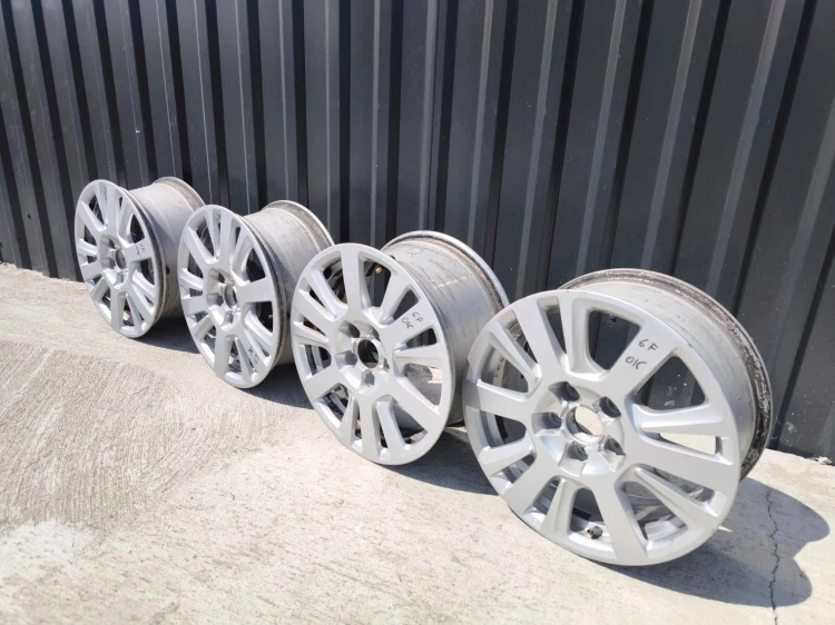 FELGA FELGI VW AUDI A3 A4 A6 ITP 7.0J R16 ET42 4F0601025CF *6F*