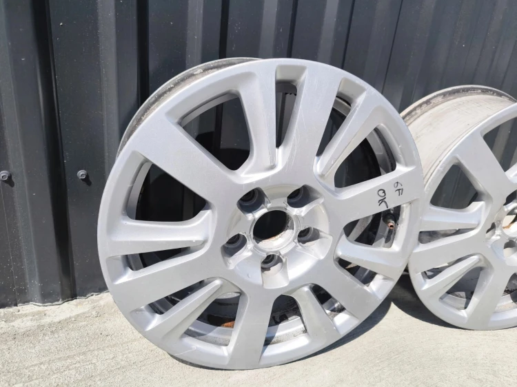 FELGA FELGI VW AUDI A3 A4 A6 ITP 7.0J R16 ET42 4F0601025CF *6F*