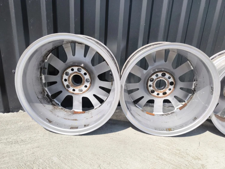FELGA FELGI VW AUDI A3 A4 A6 ITP 7.0J R16 ET42 4F0601025CF *6F*