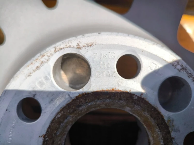 FELGA FELGI VW AUDI A3 A4 A6 ITP 7.0J R16 ET42 4F0601025CF *6F*