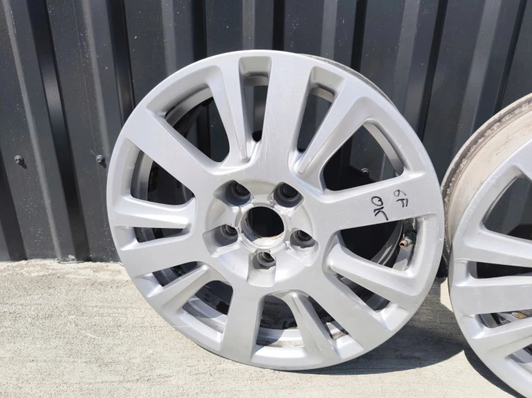 FELGA FELGI VW AUDI A3 A4 A6 ITP 7.0J R16 ET42 4F0601025CF *6F*