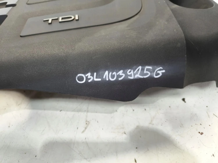 OSŁONA POKRYWA SILNIKA AUDI A4 A5 A6 Q5 ITP 03L103925G ORYGINAŁ *2*