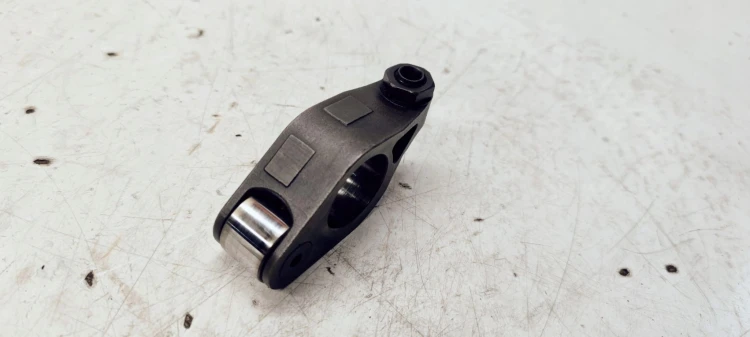 POPYCHACZ POMPOWTRYSKU AUDI VW 2.0 TDI 16V 03G443A
