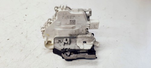 ZAMEK DRZWI PRAWY PRZÓD AUDI A3 8V 8X2837016 7PIN