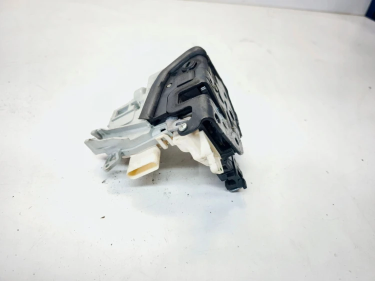 ZAMEK DRZWI PRAWY TYŁ AUDI A4 B8 A5 8T Q5 8R 8K0839016F 6PIN