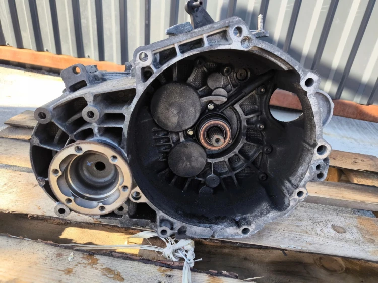 SKRZYNIA BIEGÓW AUDI VW SEAT SKODA MANUALNA KXD 1.8 TSI TFSI ORYGINAŁ !!!