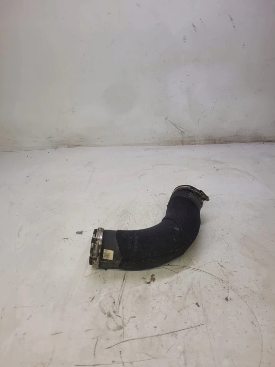 RURA WĄŻ INTERCOOLERA AUDI A6 C7 A7 4G0145737AG