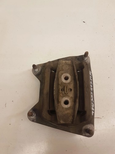 ŁAPA PODUSZKA SKRZYNI AUDI A6 C6 4F0399115AM