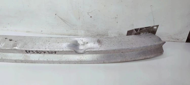 BELKA POD ZDERZAK TYŁ AUDI A3 8P3 3D 8P3807309