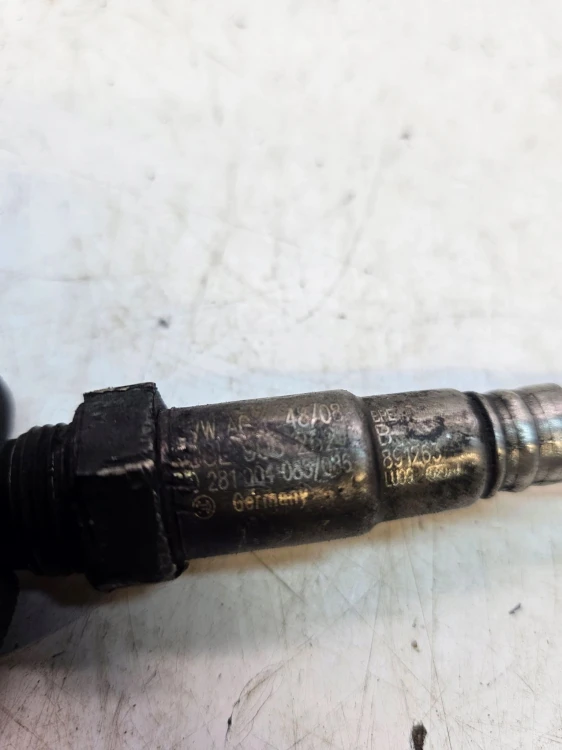 CZUJNIK TEMPERATURY SPALIN AUDI VW 03E906262B
