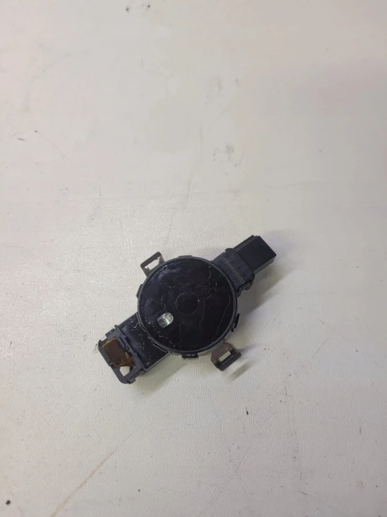 CZUJNIK SENSOR DESZCZU AUDI A4 B9 A5 81A955555