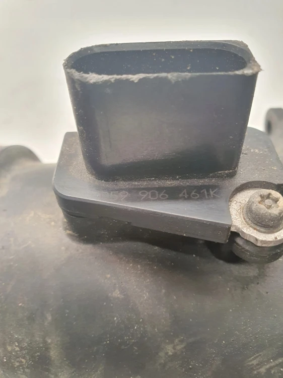 PRZEPŁYWOMIERZ AUDI A6 C6 3,0 2,7 TDI 059906461K