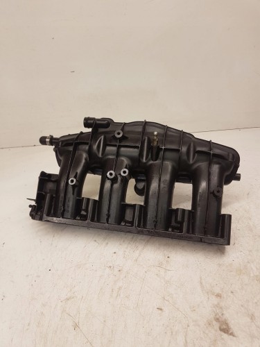 KOLEKTOR SSĄCY VW AUDI A4 A6 2,0 TFSI 06D133185AB