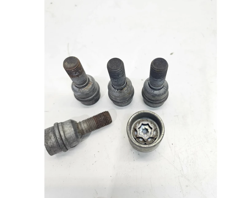 ŚRUBY ZABEZPIECZAJĄCE AUDI VW PŁYWAJĄCA PODKŁADKA ,,X" 8R0698139