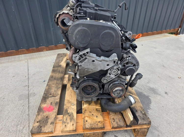SILNIK KOMPLETNY AUDI VW SEAT SKODA 2.0 TDI 170 BMR KOMPLETNY 167102KM !!!