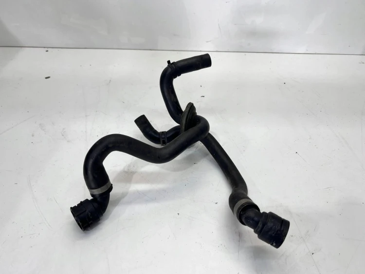 WĄŻ PRZEWÓD WODY AUDI A6 C7 A7 4G0819350S
