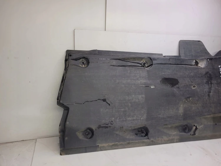 OSŁONA PŁYTA PODWOZIA LEWA AUDI A1 VW 6R0825201 *1*