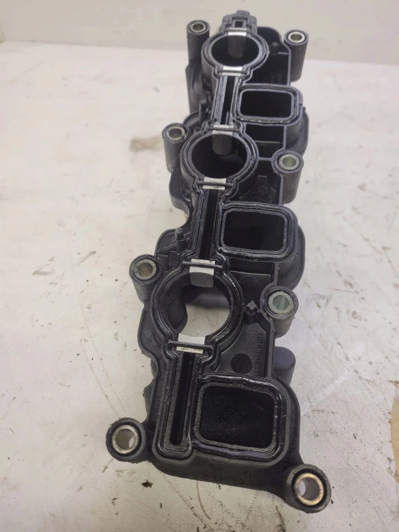 KOLEKTOR SSĄCY AUDI A6 C6 LIFT 3.0 TDI 059129711CL