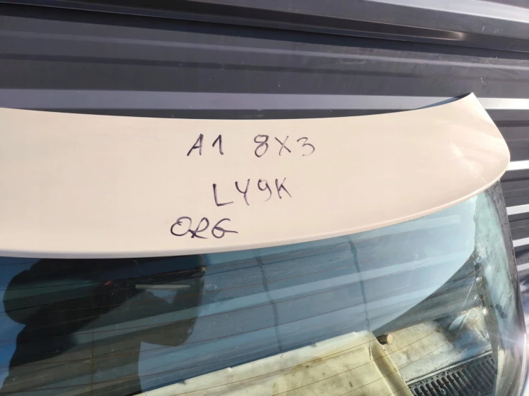 KLAPA TYLNA TYŁ AUDI A1 8X LY9K 3-DRZWI ORYGINAŁ !!!