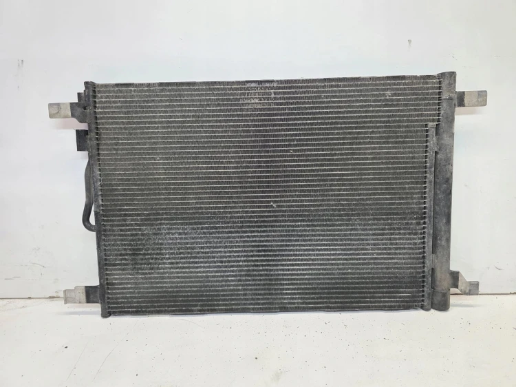 CHŁODNICA SKRAPLACZ KLIMATYZACJI AUDI VOLKSWAGEN SEAT SKODA 5Q0816411AC