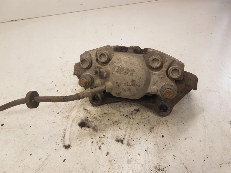 ZACISK HAMULCOWY PRAWY PRZÓD AUDI A6 C7 7 4G0106AK