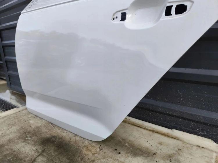 DRZWI LEWY TYŁ AUDI A4 B9 LS9R SEDAN PRZED LIFT !!!