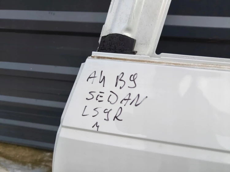 DRZWI LEWY TYŁ AUDI A4 B9 LS9R SEDAN PRZED LIFT !!!