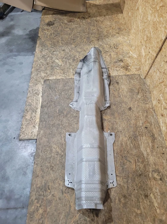OSŁONA TERMICZNA TUNELU AUDI A1 8X 8X0825671G