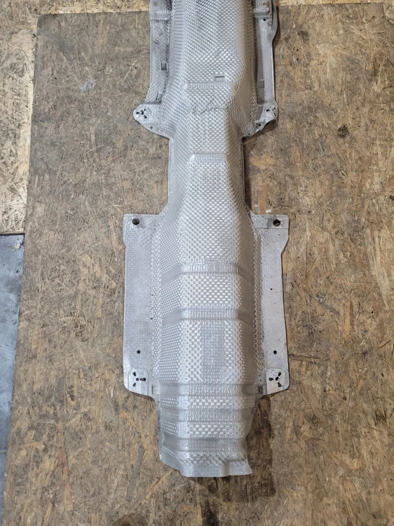 OSŁONA TERMICZNA TUNELU AUDI A1 8X 8X0825671G