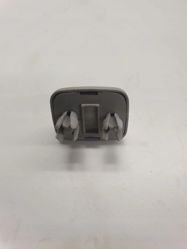UCHWYT HACZYK OSŁONY AUDI A4 A6 A5 Q5 8E0857562A