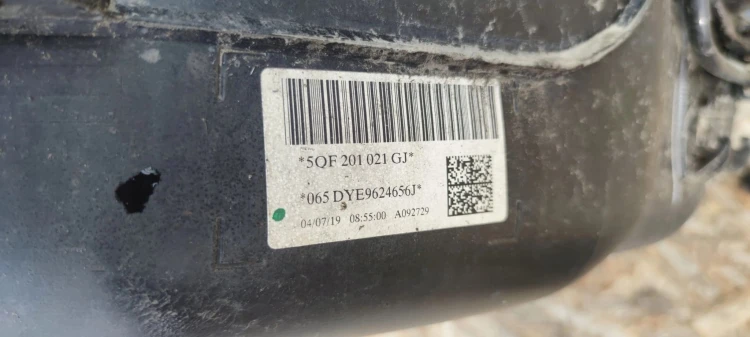 BAK ZBIORNIK PALIWA AUDI A3 Q3 83A VW 5QF201021GJ