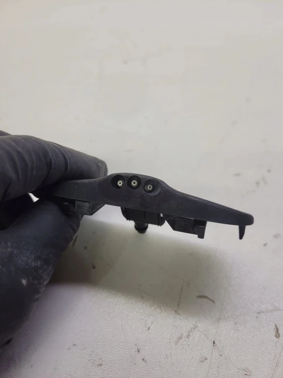 DYSZA SPRYSKIWACZA PRAWA AUDI A5 8T A4 8T0955988C