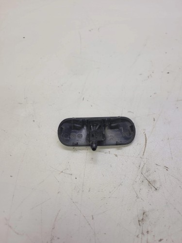 DYSZA SPRYSKIWACZA PRAWA AUDI A5 8T A4 8T0955988C