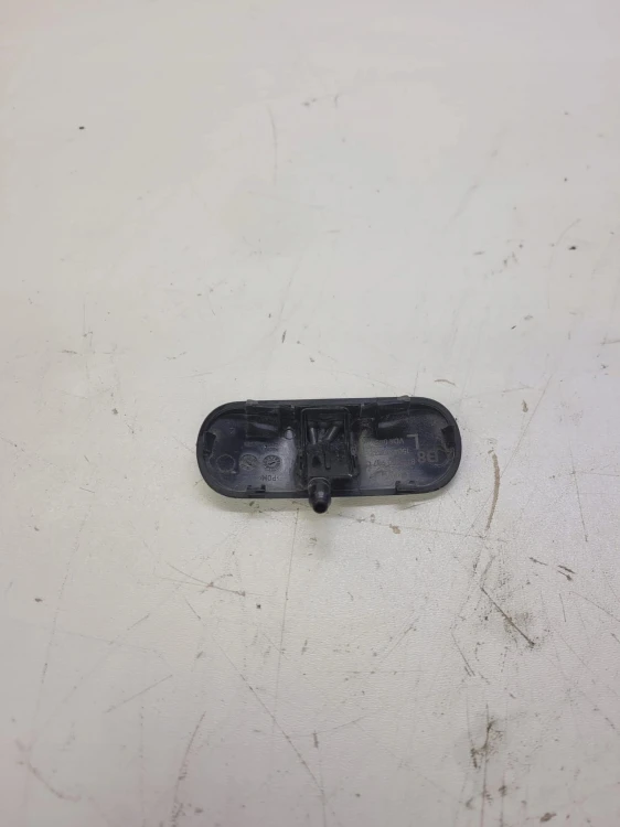 DYSZA SPRYSKIWACZA PRAWA AUDI A5 8T A4 8T0955988C