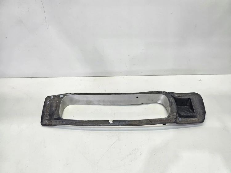 KRATKA ZDERZAKA TYLNEGO POD HAK AUDI Q5 FY 80A807941B