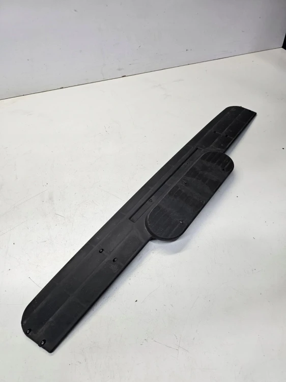 LISTWA WSPORNIK ATRAPY GRILLA AUDI A3 8P LIFT 08-12 8P0853037