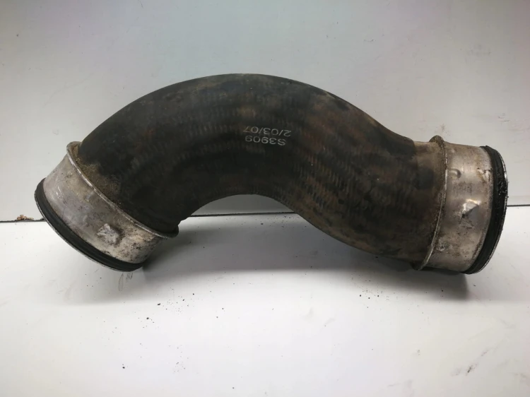 RURA WĄŻ INTERCOOLERA AUDI VW SKODA 1K0145838D