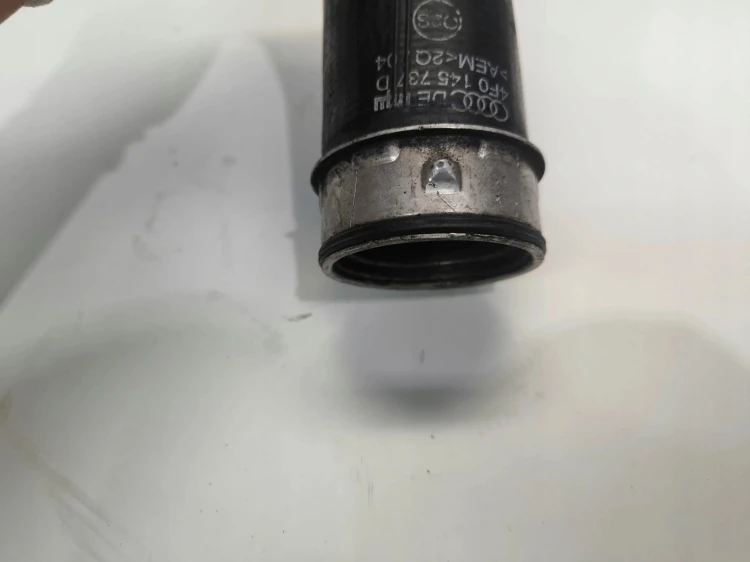 RURA WĄŻ INTERCOOLERA AUDI A6 C6 4F0145737D ORYGINAŁ !!!