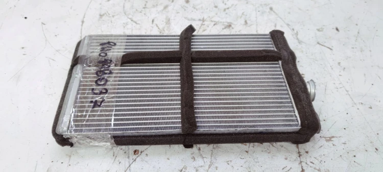 NAGRZEWNICA WYMIENNIK CIEPŁA AUDI A4 B9 A5 8W 4M0898037 8W0898037