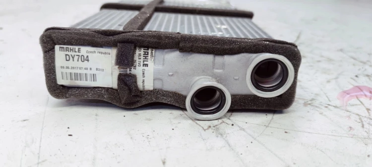 NAGRZEWNICA WYMIENNIK CIEPŁA AUDI A4 B9 A5 8W 4M0898037 8W0898037