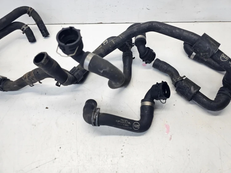 WĄŻ RURA WODY AUDI A4 B8 A5 8T Q5 8R 8K0819334AB 8K0819332J 342J