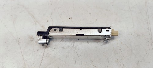 WZMACNIACZ ANTENOWY AUDI A3 8V 8V4035225B