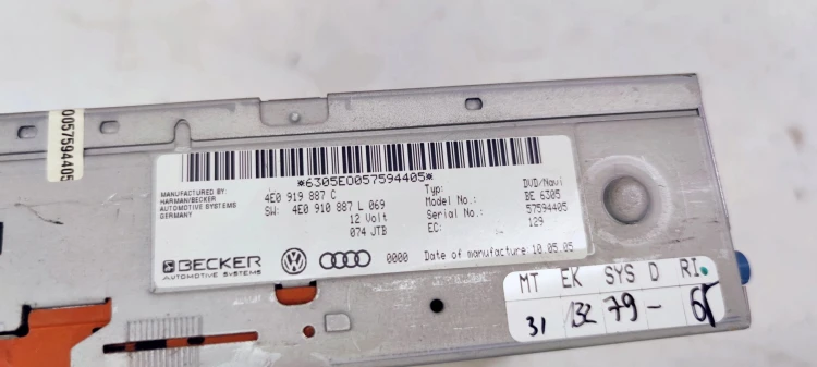 CZYTNIK DVD AUDI A3 A4 A5 Q5 A6 A8 4E0919887C 4E0910887L