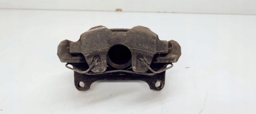 ZACISK HAMULCOWY JARZMO LEWY PRZÓD AUDI A4 A5 755